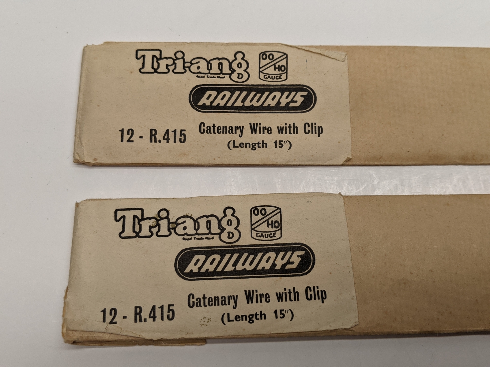 12 Sealed Packets Tri-ang Railways R415 Catenary Wire with Clips
