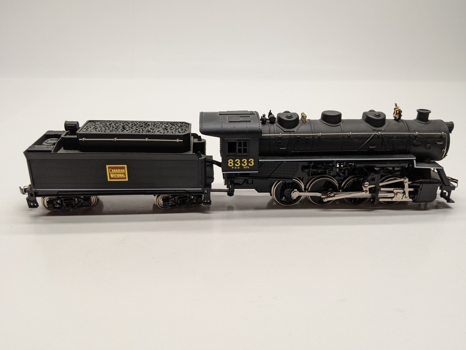 IHC 23155 HO Canadian National 2-6-0 Steam Locomotive #348 LN/Box