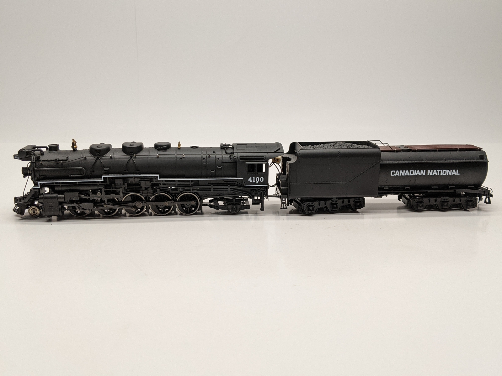 Mehano HO 2-8-2 Steam Locomotive Canadian National CN 5125 DCC Canadia