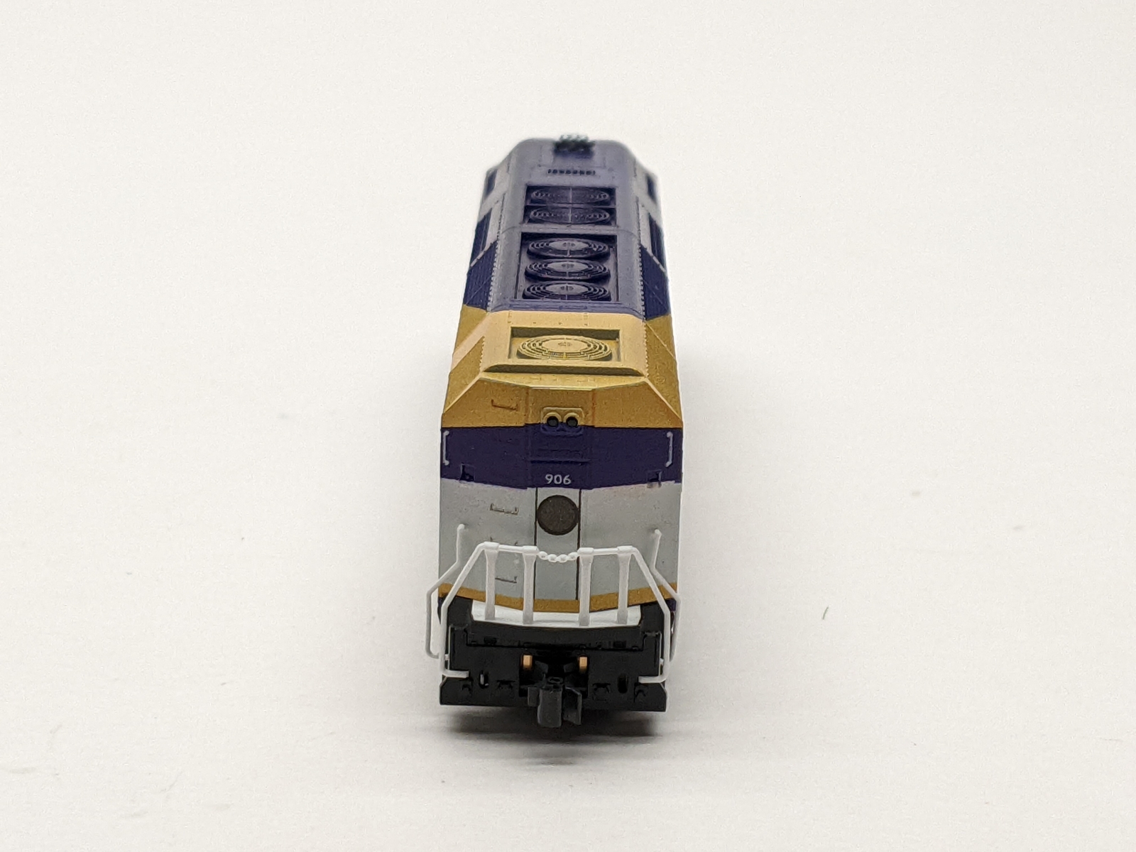 Kato 176-6126-KB3 N MPI MP36PH - West Coast Express / WCE #906