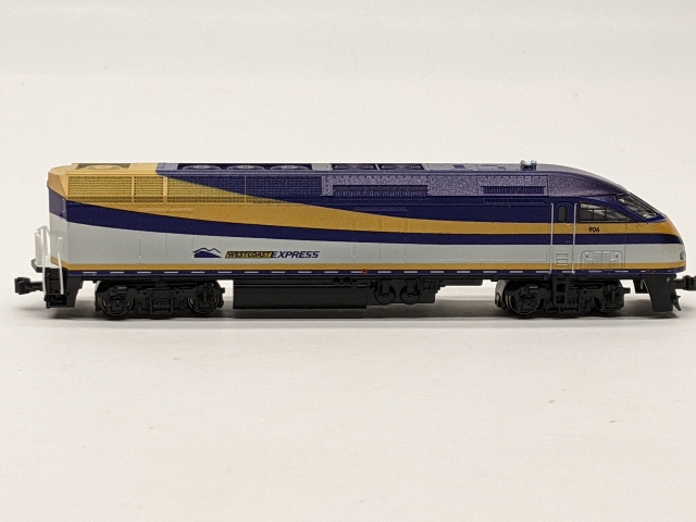 Kato 176-6126-KB3 N MPI MP36PH - West Coast Express / WCE #906