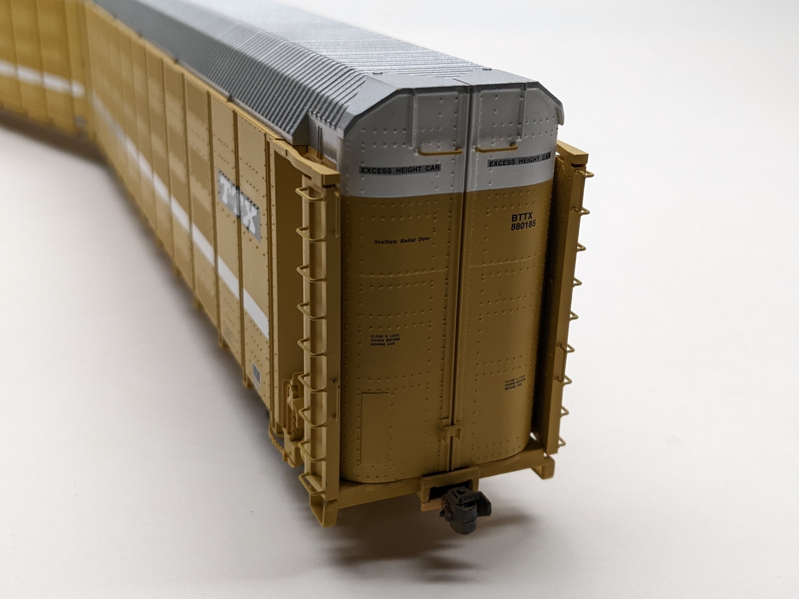 Atlas 6332-3 HO Articulated Auto Rack - TTX #BTTX 880185 For Sale