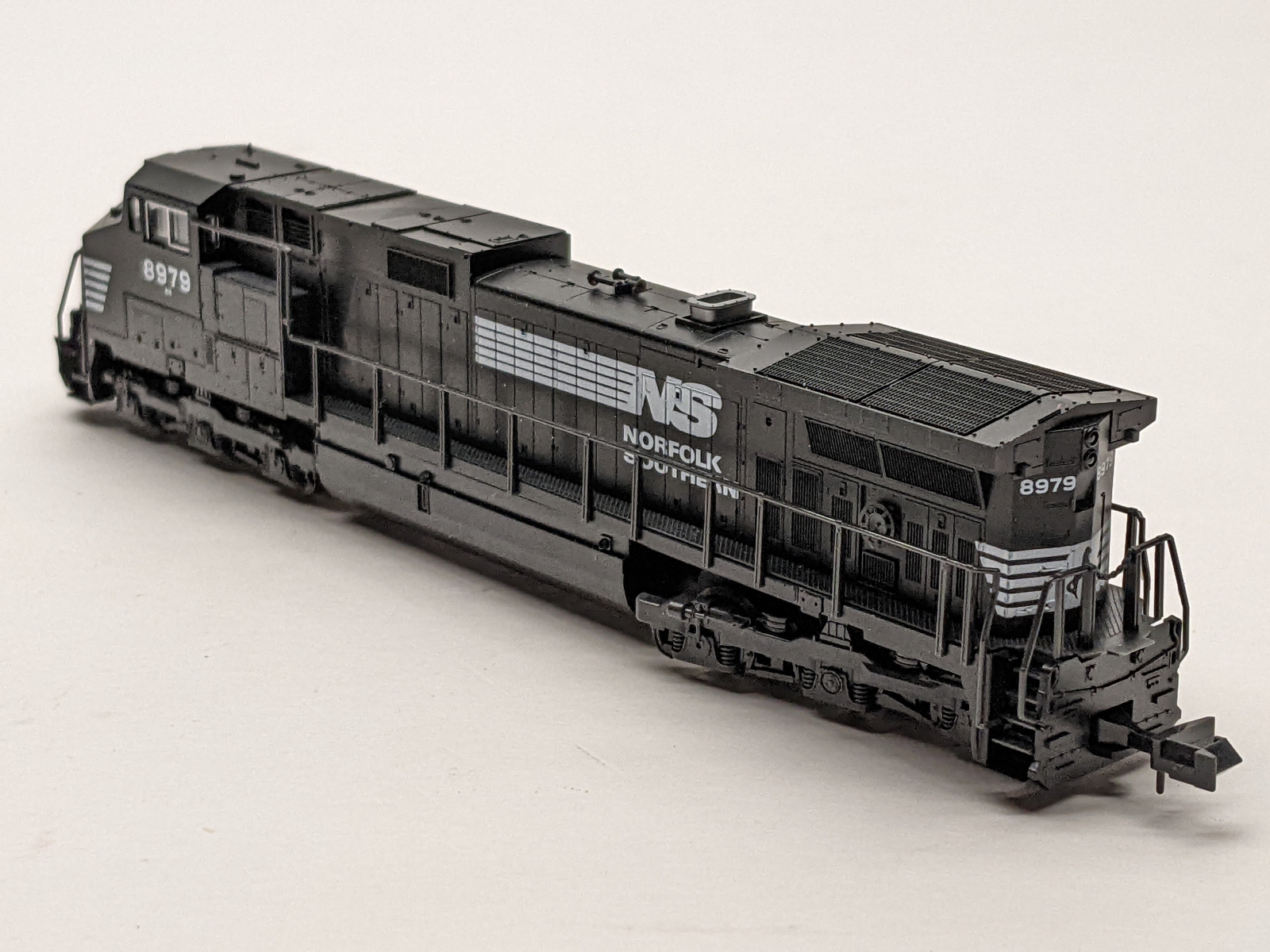 Kato 176-3702 N C44-9W - Norfolk Southern / NS #8979 For Sale