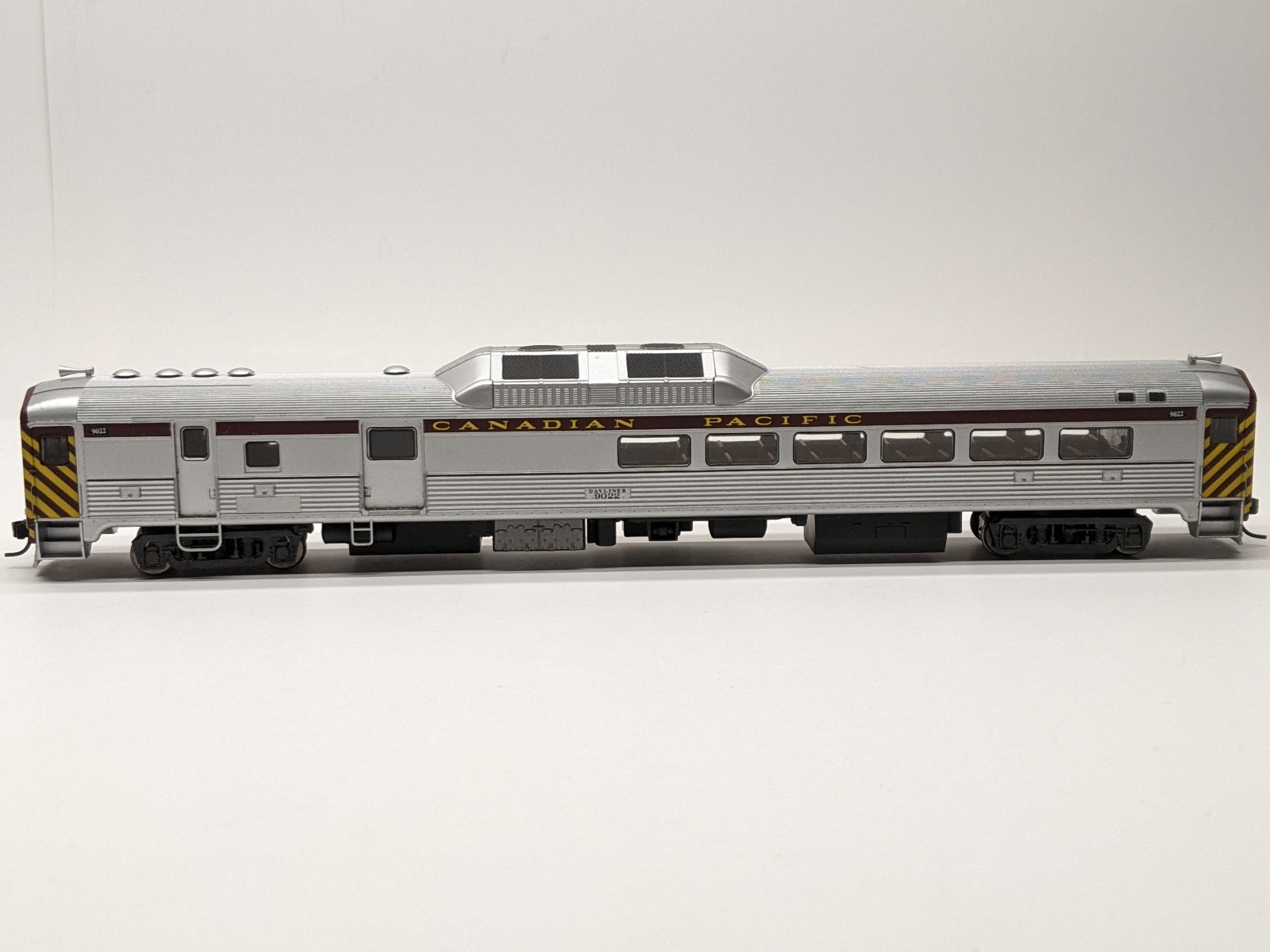 Proto 1000 239727 HO Budd RDC - Canadian Pacific / CP #9022 For