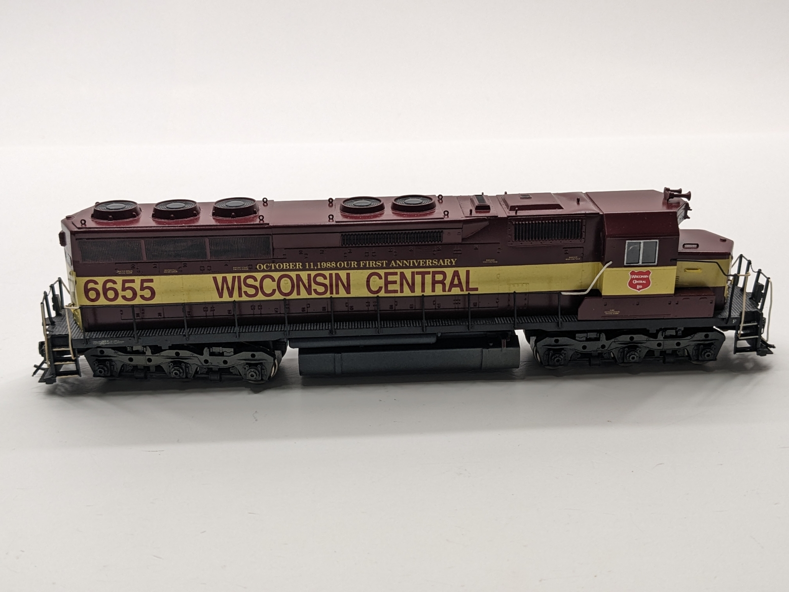 Fujiyama HO Brass SD-45 - Wisconsin Central / WC #6655 - DC For